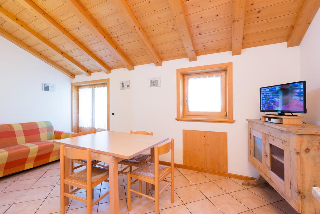 Bait Del Pont Aparthotel Livigno Kültér fotó