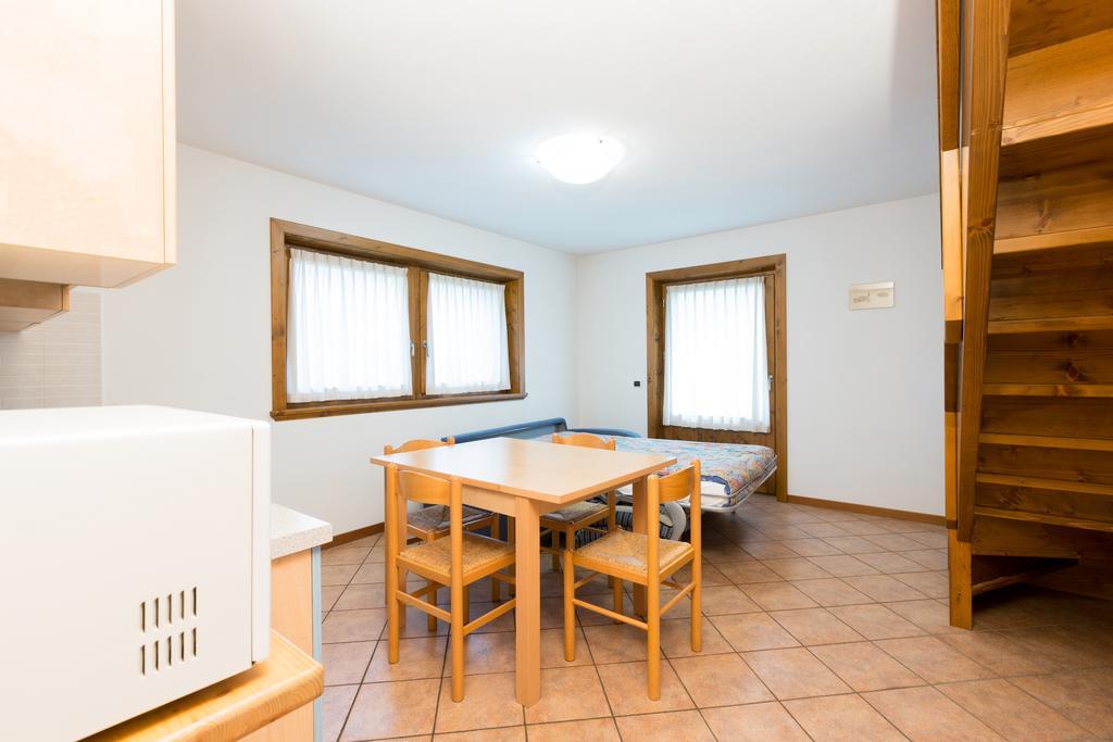Bait Del Pont Aparthotel Livigno Kültér fotó
