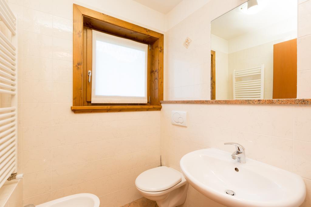 Bait Del Pont Aparthotel Livigno Kültér fotó